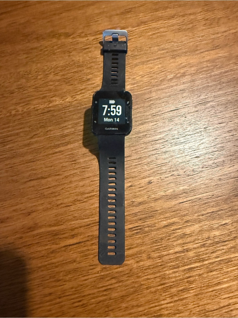 Garmin 35 Black Digital Fitness GPS Smartwatch in great condition with charger